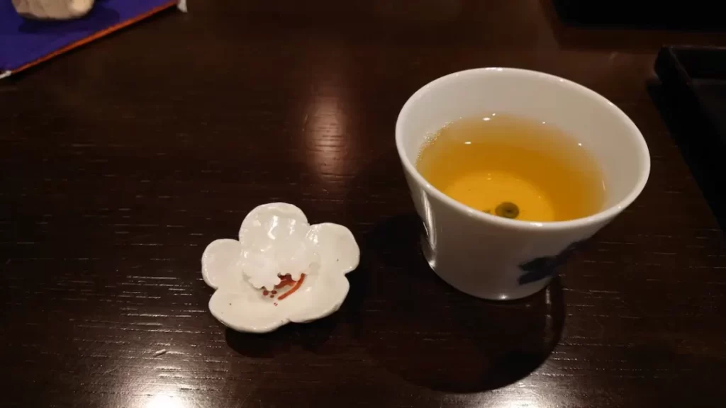 金平糖とお茶
