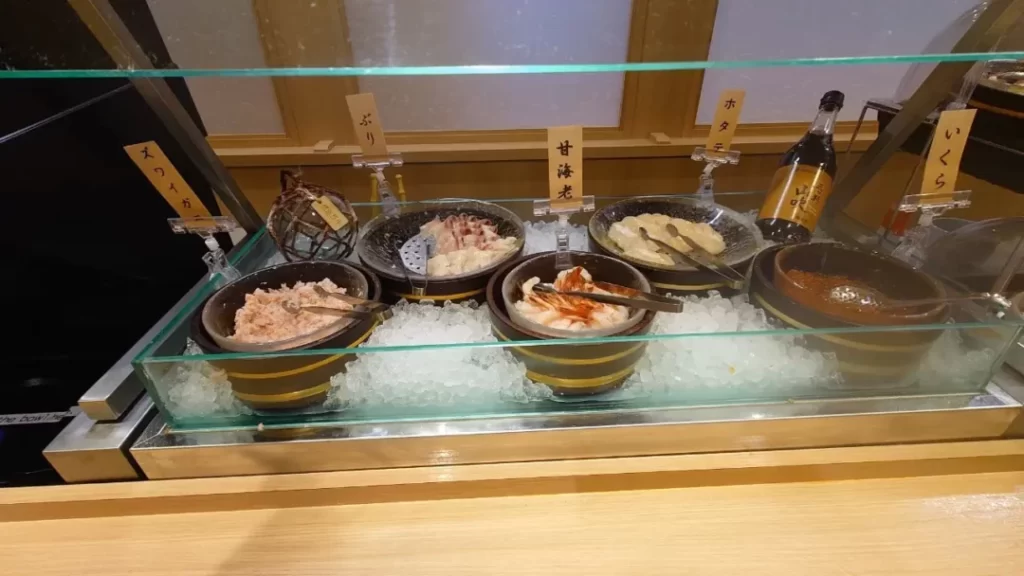 野乃金沢 海鮮丼の具１