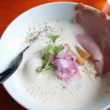 鶏白湯の醤油とあか（極）【麺屋 鶏っぷ】福井県越前市