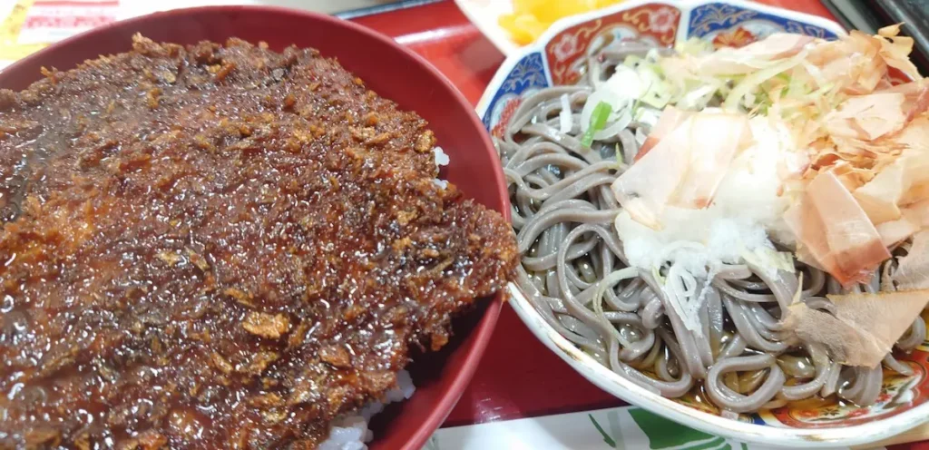 ソースカツ丼 越前そばオープン